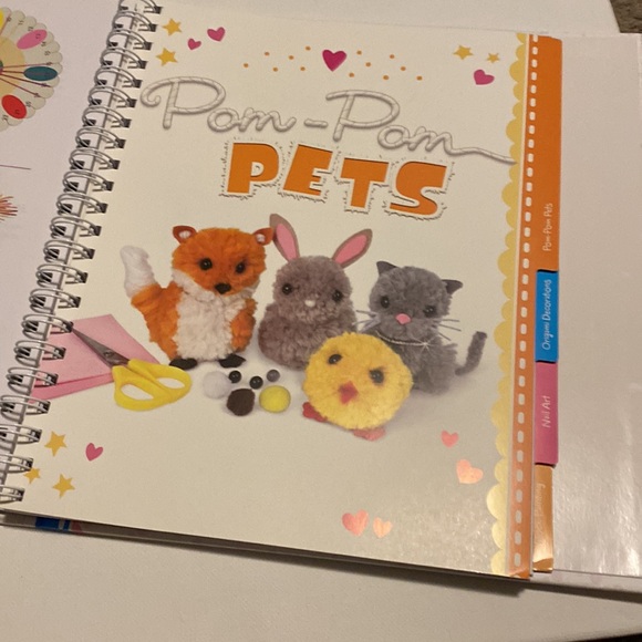 Craft book - Picture 5 of 8